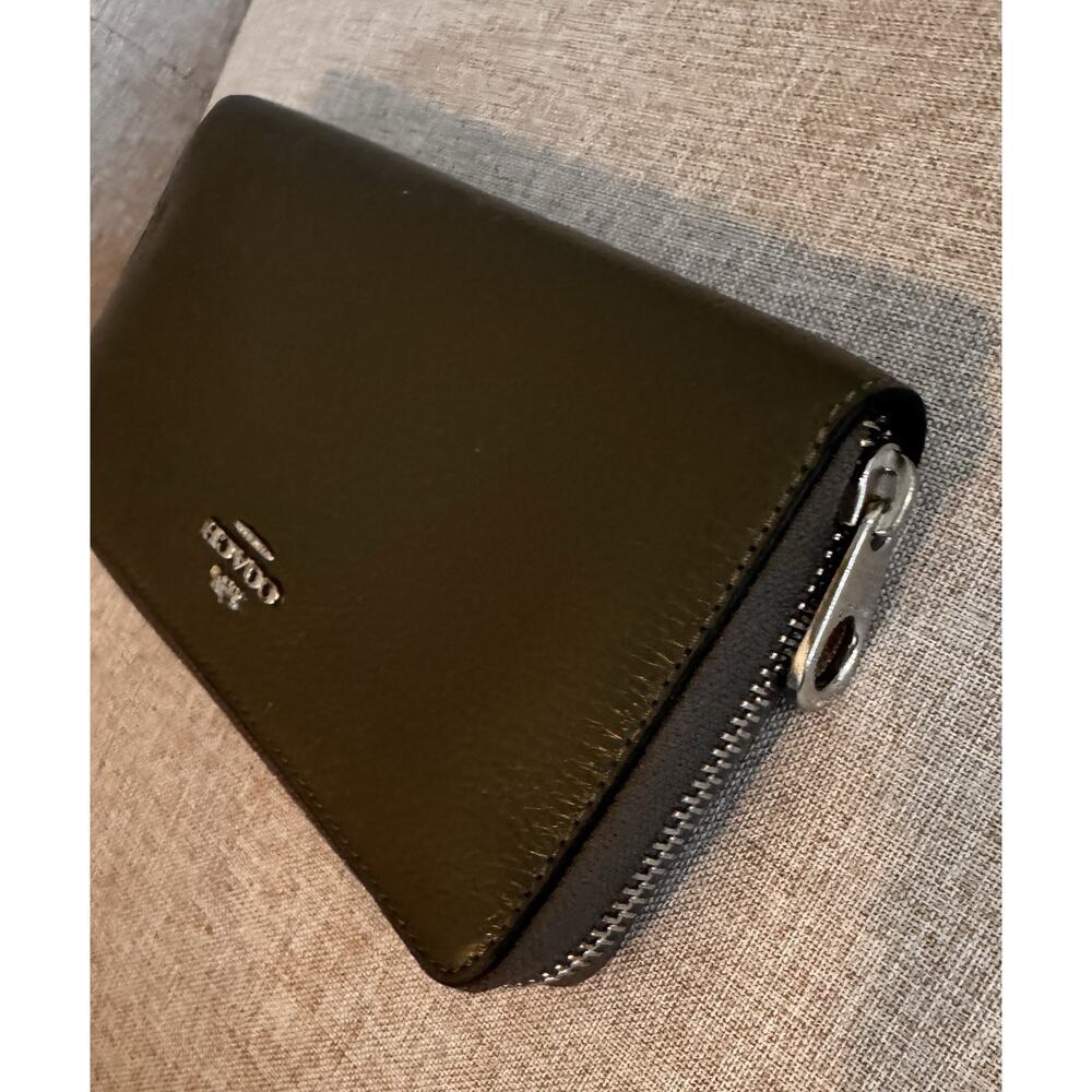 Coach C4451 Pebbled Leather Long Zip Around Wallet Clutch Forrest Green - Picture 4 of 13